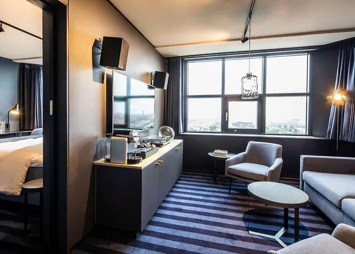 Scandic Falkoner Hotel 4*